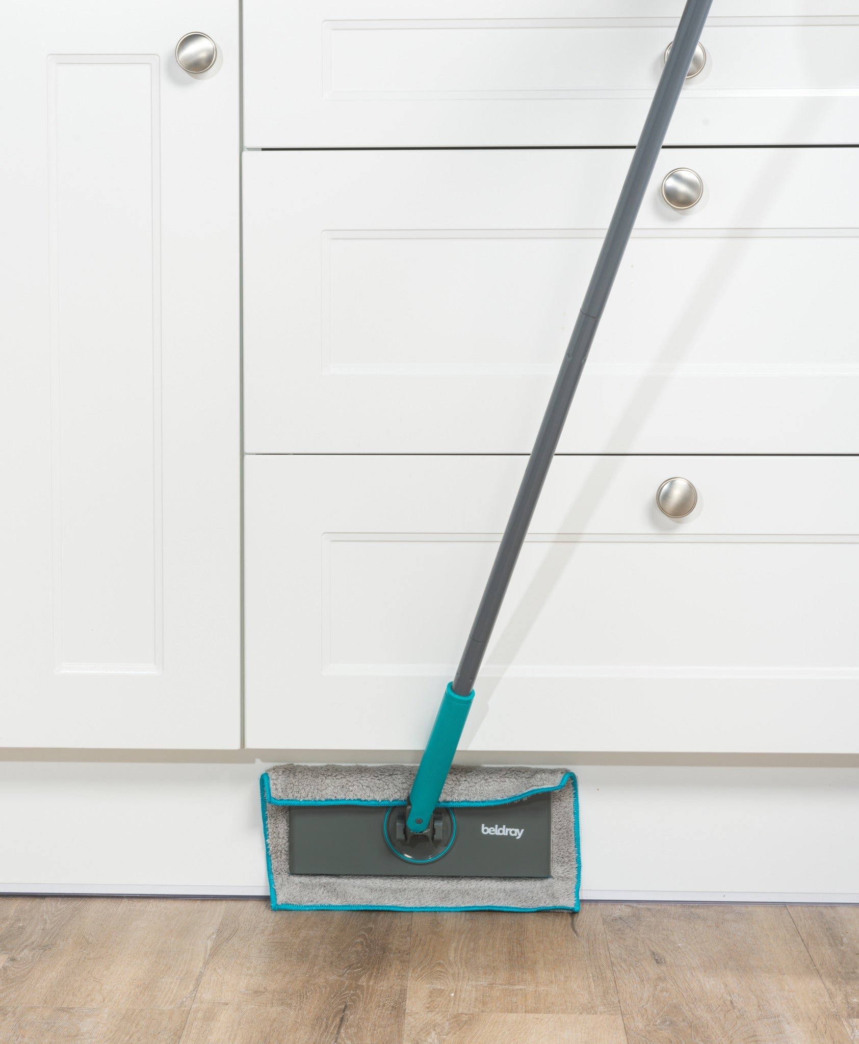 Anti-bac Clip-To-Grip Mop & Cloth Set