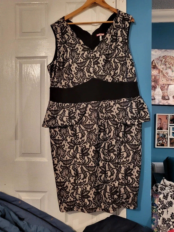 Joe browns dress up dress size 26 excellent condition